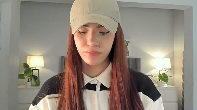 Madie  collins online show from October 30, 11:30 am