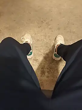 casper0303 online show from March 2, 7:52 pm