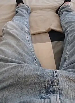 casper0303 online show from September 29, 7:26 am