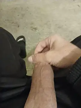 casper0303 online show from September 14, 9:31 am