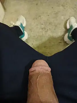 casper0303 online show from May 16, 1:37 am