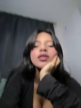 Dulceeany online show from March 5, 4:02 am