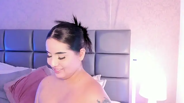 SpicySugar  online show from March 22, 7:59 pm