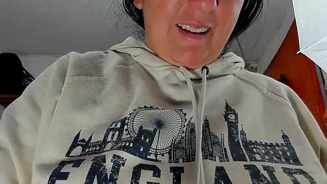 Extrem HairyPussy online show from April 21, 5:41 pm