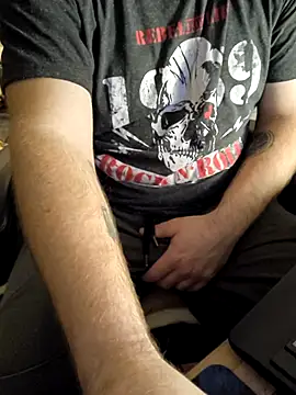 OdinWolf1990 online show from November 17, 7:01 am