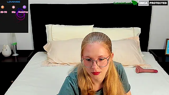 CatmintLush online show from November 9, 11:42 pm