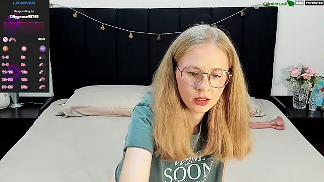 CatmintLush online show from May 24, 11:37 pm