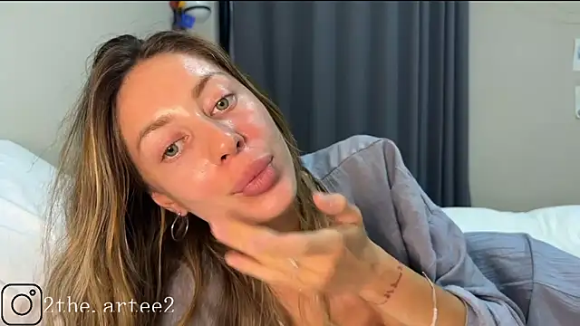    art online show from March 10, 11:25 am