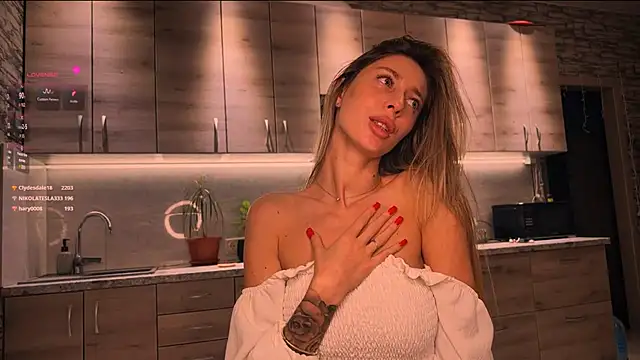 Snapshot of ___art chatting on March 22, 9:53 pm    art online show from March 22, 9:53 pm