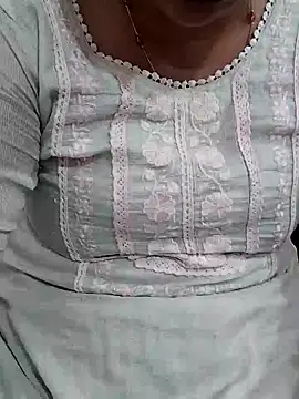 Urmila bhabhii online show from April 11, 5:48 am