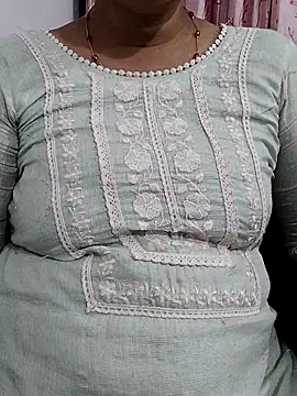 Urmila bhabhii online show from April 10, 3:52 pm