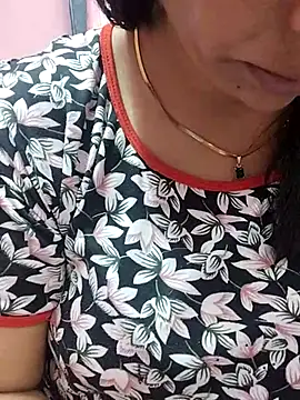 Urmila bhabhii online show from March 21, 2:28 am