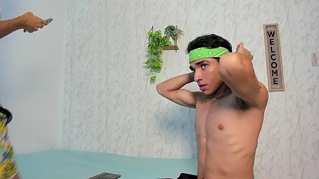 jony honey online show from March 3, 11:39 am