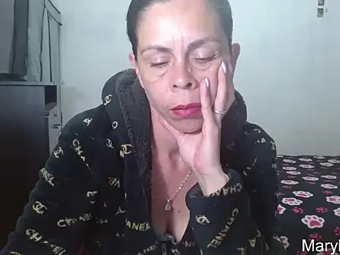 Marilyn xxxx online show from March 22, 5:43 am