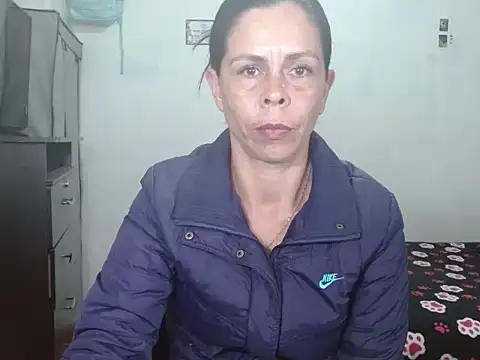 Snapshot of Marilyn_xxxx chatting on February 23, 7:03 pm Marilyn xxxx online show from February 23, 7:03 pm