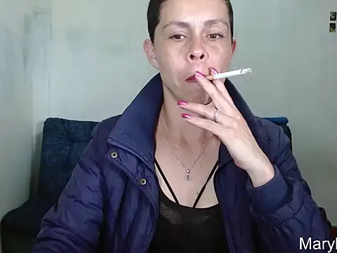 Marilyn xxxx online show from April 21, 6:36 pm