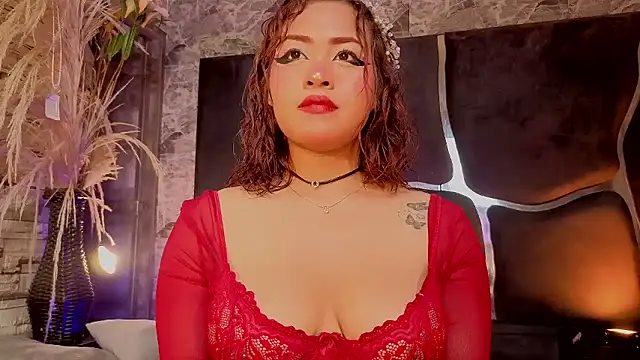 Estrella05  online show from January 13, 5:11 am