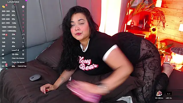 VictoriaMontero30000 online show from November 8, 1:53 am