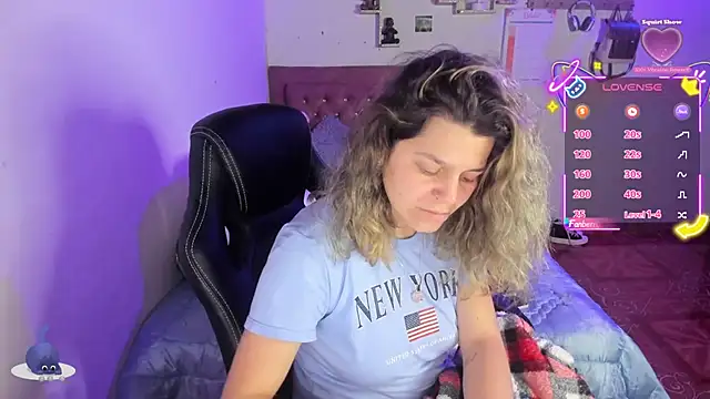 Sabrina Hall  online show from October 22, 3:28 am