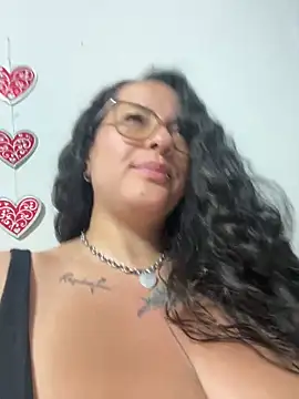 KarllaWalker online show from May 27, 1:26 am
