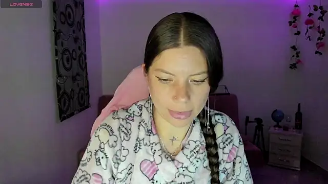 Susana garcia  online show from March 15, 4:35 am