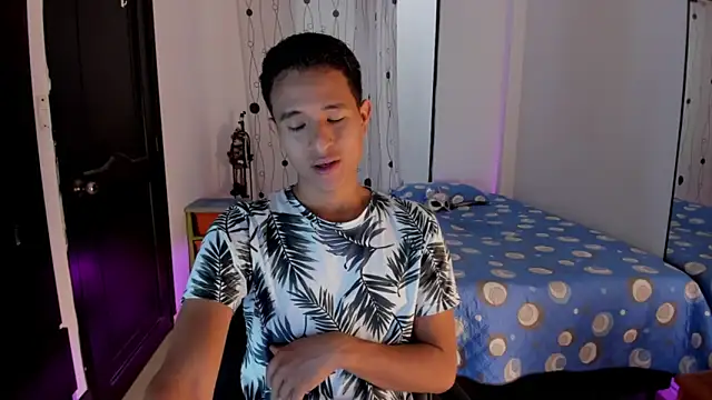 Snapshot of alessandro_wizard chatting on March 4, 2:53 pm alessandro wizard online show from March 4, 2:53 pm