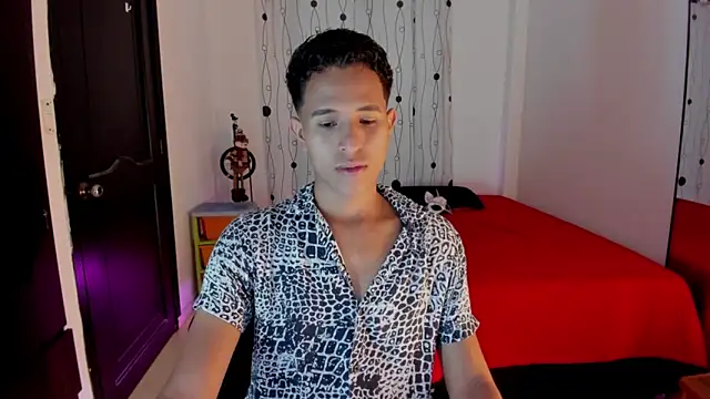 Snapshot of alessandro_wizard chatting on March 20, 9:24 pm alessandro wizard online show from March 20, 9:24 pm