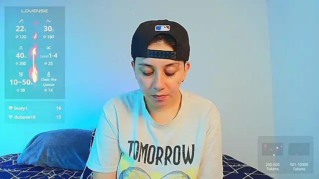 Snapshot of aron_wi chatting on March 3, 3:11 pm aron wi online show from March 3, 3:11 pm
