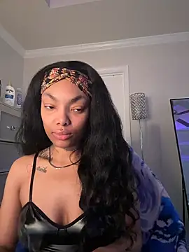 butterflybootyy online show from March 12, 1:04 pm