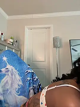 butterflybootyy online show from March 29, 3:46 pm