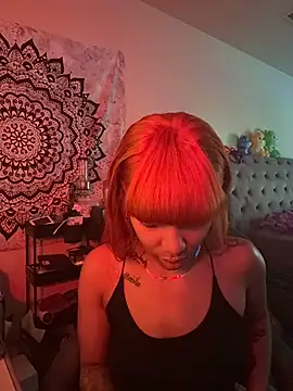 butterflybootyy online show from October 10, 1:01 pm