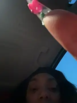 butterflybootyy online show from April 3, 12:17 am