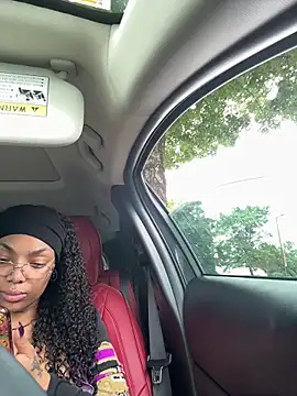 butterflybootyy online show from May 31, 7:03 pm