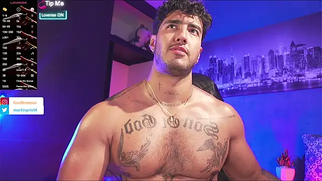 Snapshot of JACOB_MARTINS chatting on November 20, 8:31 pm JACOB MARTINS online show from November 20, 8:31 pm