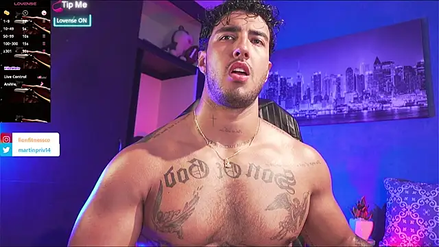 Snapshot of JACOB_MARTINS chatting on November 9, 8:35 pm JACOB MARTINS online show from November 9, 8:35 pm