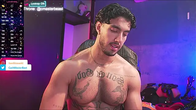 Snapshot of JACOB_MARTINS chatting on June 11, 8:17 pm JACOB MARTINS online show from June 11, 8:17 pm