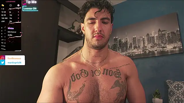 Snapshot of JACOB_MARTINS chatting on September 30, 1:33 am JACOB MARTINS online show from September 30, 1:33 am