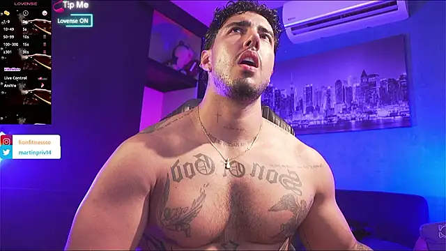 JACOB MARTINS online show from February 17, 7:44 pm