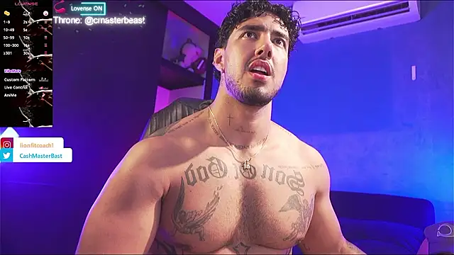 JACOB MARTINS online show from February 20, 9:28 pm