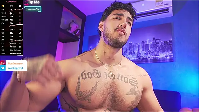 JACOB MARTINS online show from January 17, 3:59 pm