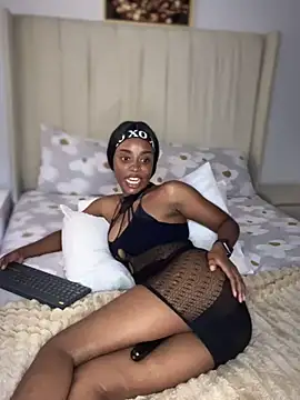 BhadBhad Kitty online show from March 17, 7:35 am