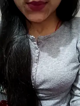 Snapshot of Riyu_05 chatting on March 17, 10:06 am Riyu 05 online show from March 17, 10:06 am