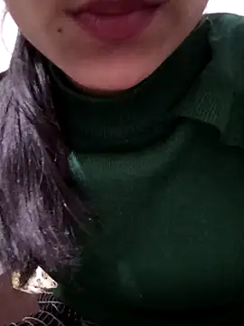 Snapshot of Riyu_05 chatting on February 14, 7:59 am Riyu 05 online show from February 14, 7:59 am