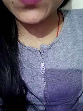 Snapshot of Riyu_05 chatting on March 17, 7:02 am Riyu 05 online show from March 17, 7:02 am