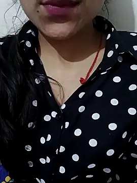 Snapshot of Riyu_05 chatting on March 12, 10:37 am Riyu 05 online show from March 12, 10:37 am