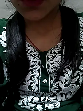 Snapshot of Riyu_05 chatting on March 13, 10:15 am Riyu 05 online show from March 13, 10:15 am