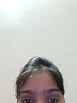 Snapshot of Riyu_05 chatting on February 8, 9:46 am Riyu 05 online show from February 8, 9:46 am