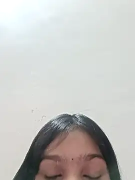 Snapshot of Riyu_05 chatting on February 3, 10:03 am Riyu 05 online show from February 3, 10:03 am