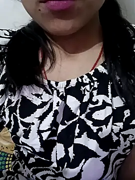 Snapshot of Riyu_05 chatting on March 15, 10:03 am Riyu 05 online show from March 15, 10:03 am