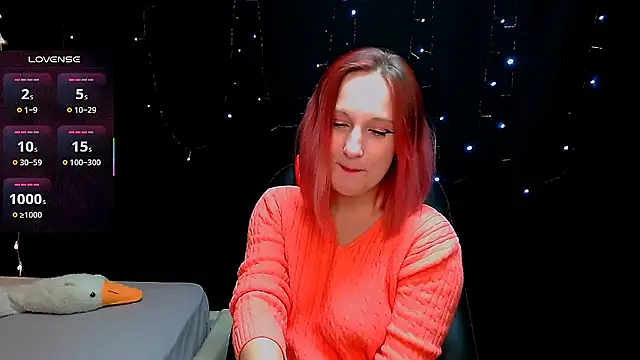 Snapshot of AgathaNoxe chatting on February 13, 10:00 pm AgathaNoxe online show from February 13, 10:00 pm